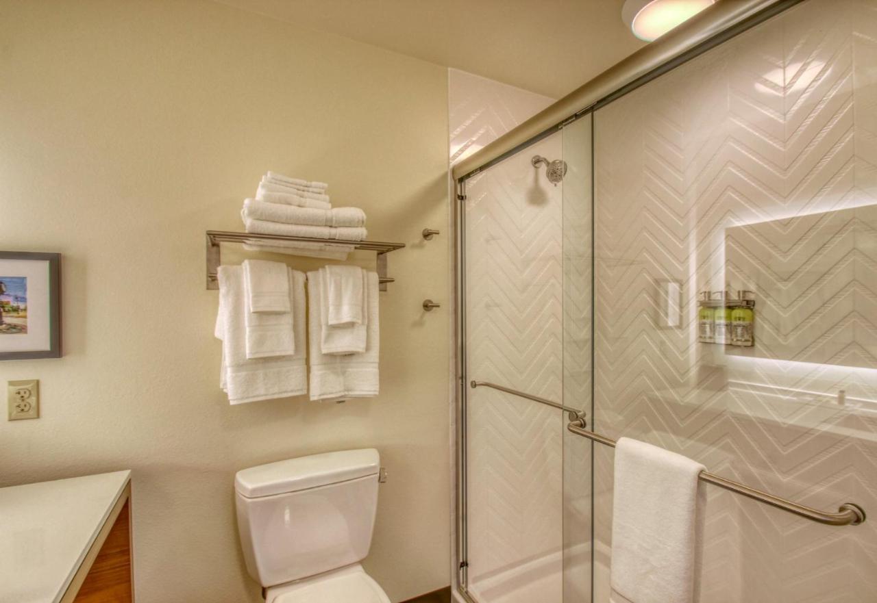 Holiday Inn - Appleton By Ihg Zewnętrze zdjęcie